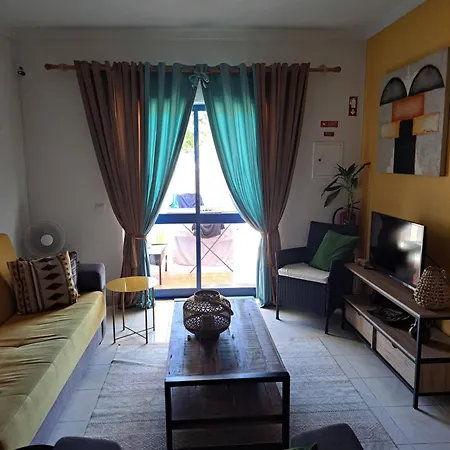 Bempostas Do Sol, Rua Gil Simoes, Lote 73c